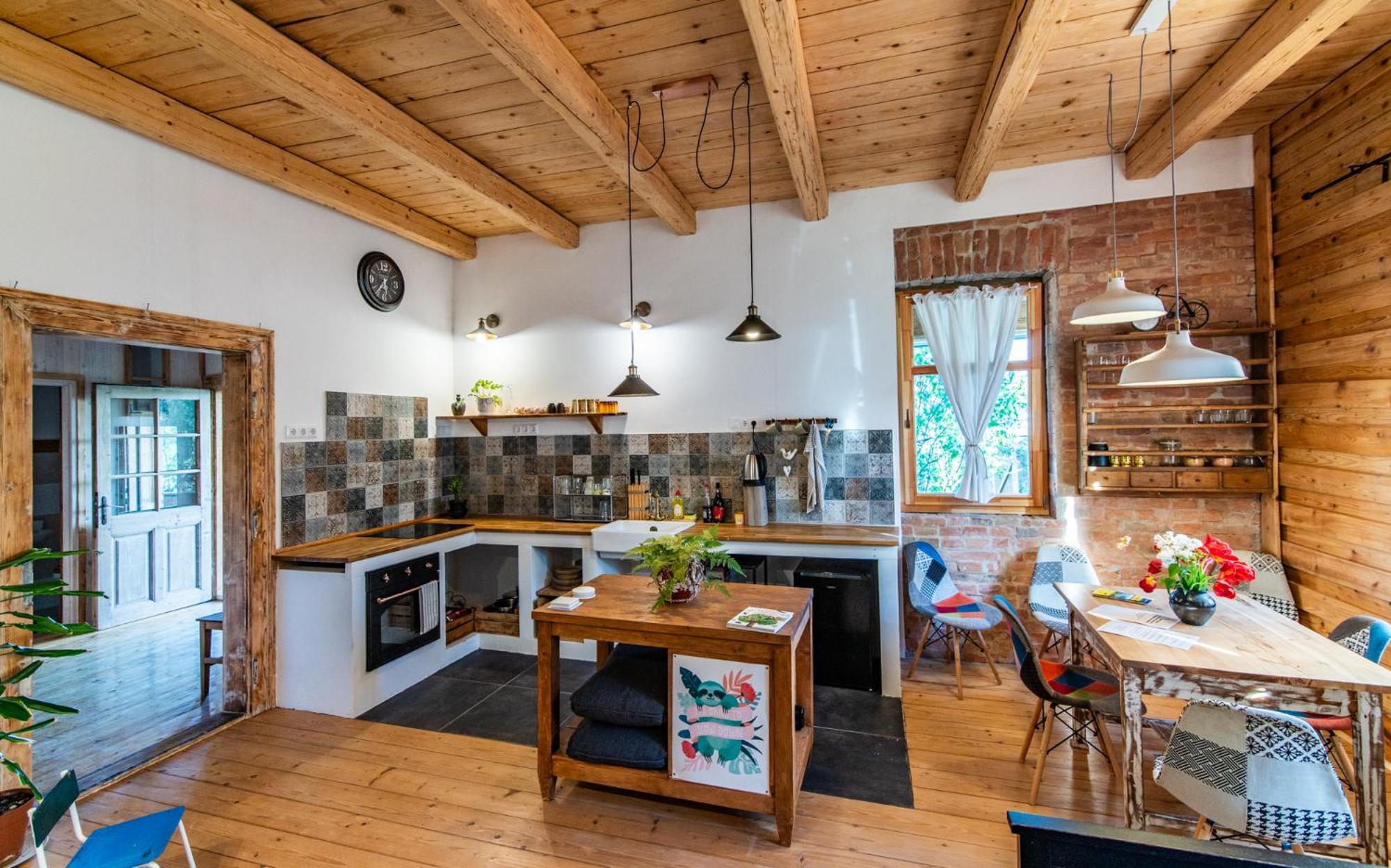 Minifaktura Loft Apartman & Reggelizo Es Etelbar Szokolya Exterior foto